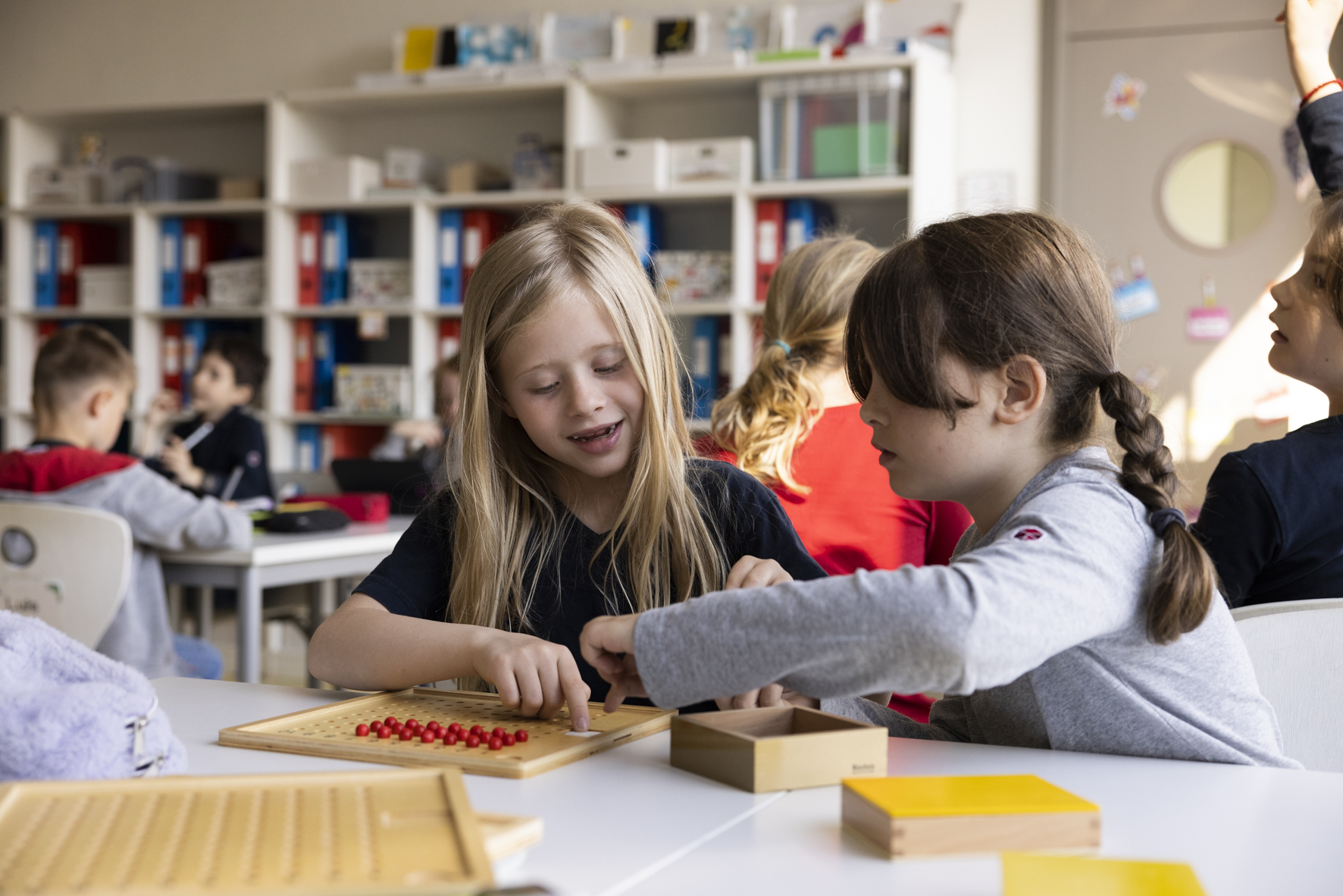 Josef-Schwarz-Schule Erlenbach, Bilinguale Grundschule