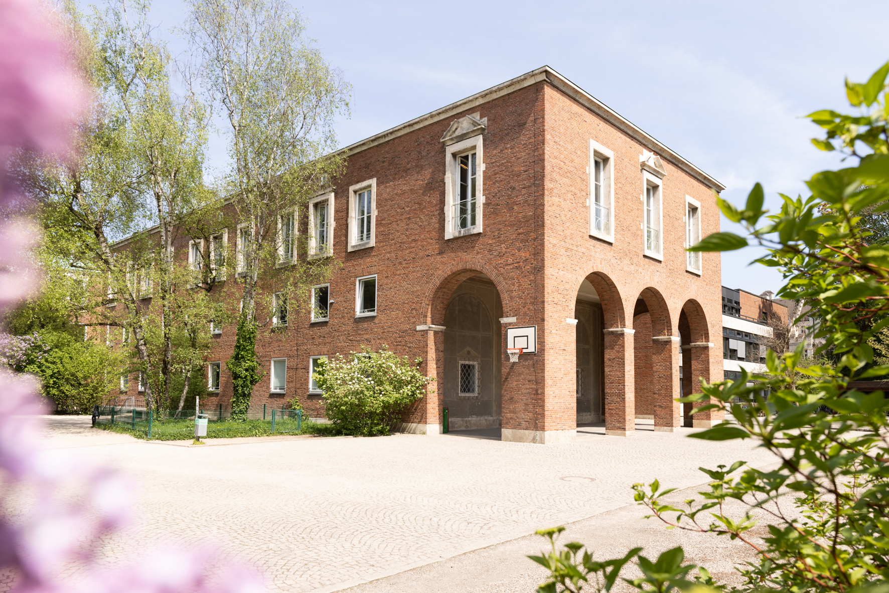 Phorms Campus München, Bilinguales Gymnasium