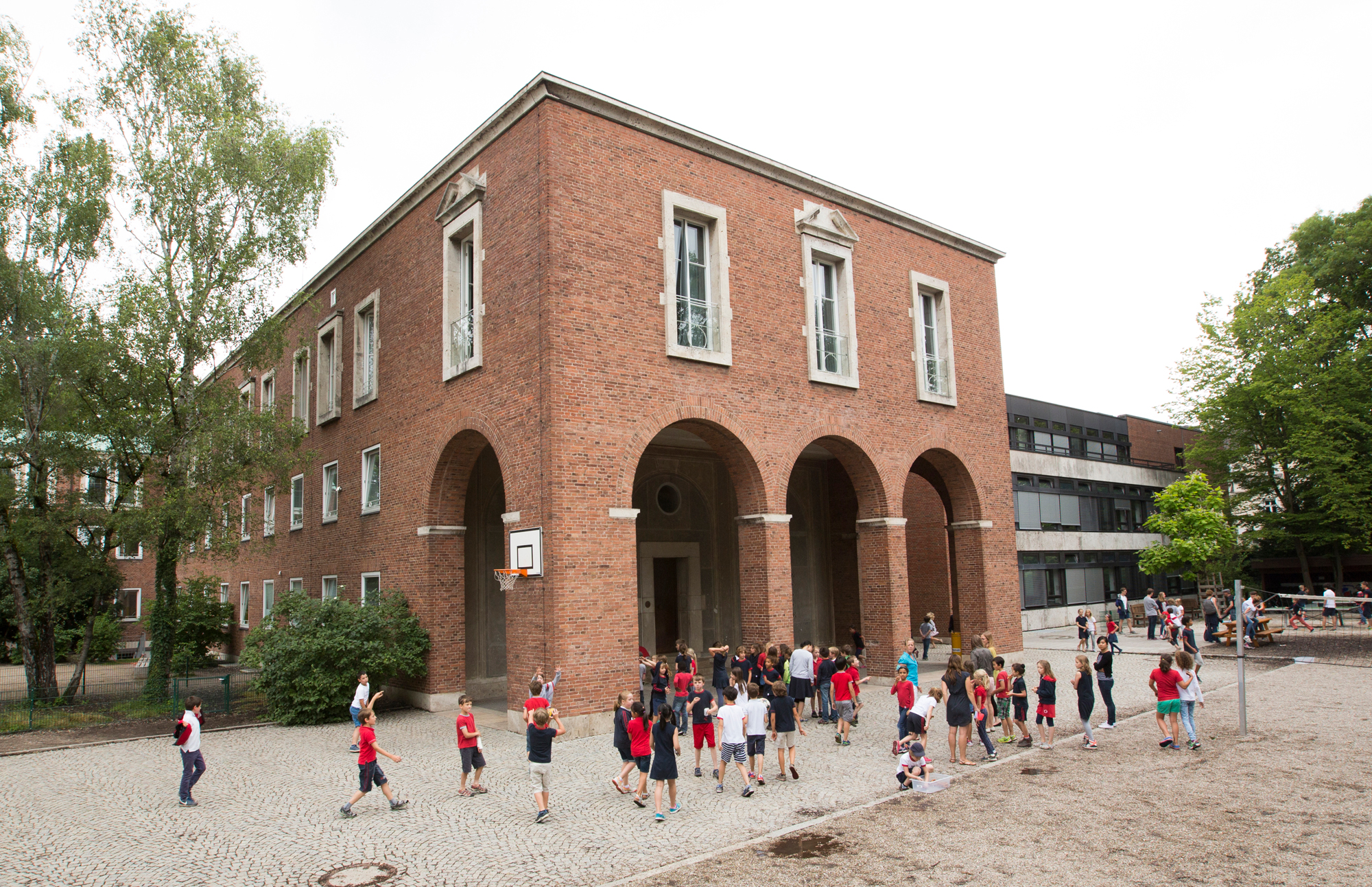 Phorms Campus München, Bilinguale Grundschule